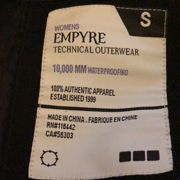 Empyre Snowboard Coat - Picture 8 of 12